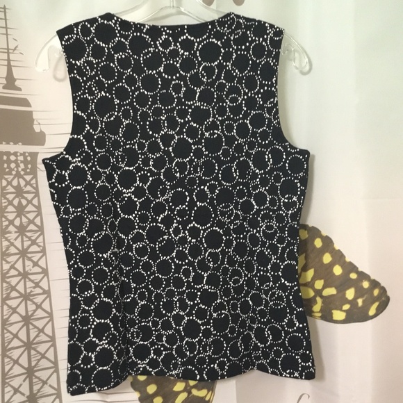 Croft & Barrow Blouse Black White Circle Printed Pattern Faux Wrap Size Medium - Picture 6 of 6